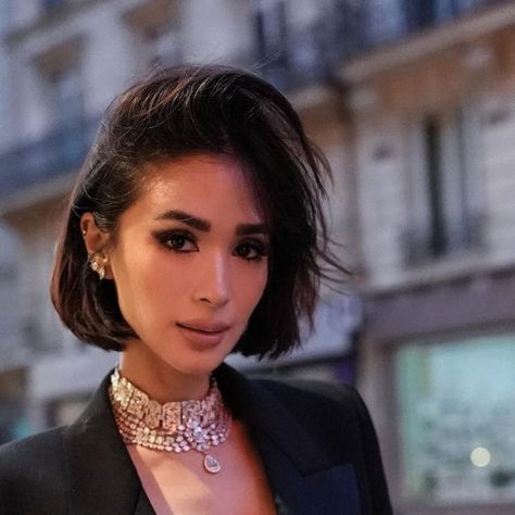 Heart Evangelista Short Hair, Heart Evangelista Jewelry, Heart Evangelista Hair, Classy Moodboard, Heart Evangelista Style, The Night Is Young, Heart Evangelista, Chic Short Hair, Stylish Short Hair