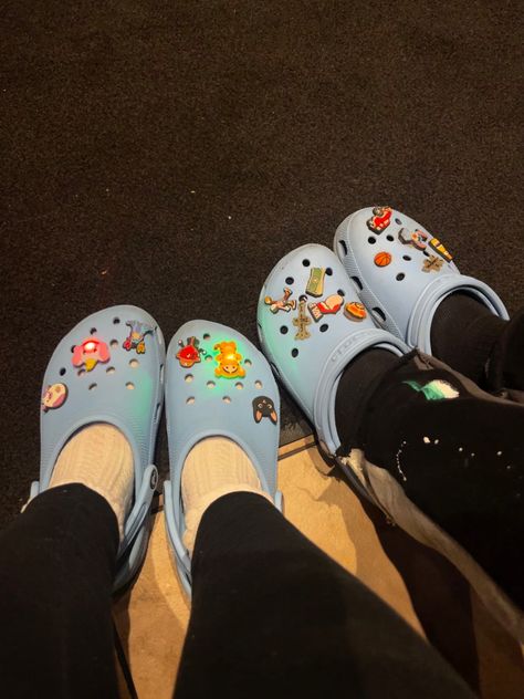 crocs, matching crocs, blue crocs, crocs aesthetic, aesthetic, shoe aesthetic, croc, light up crocs, croc jibbitz, croc charms, croc charms aesthetic, jibbitz aesthetic, cute jibbitz, cute croc charms, couple crocs Light Blue Crocs With Charms, Blue Crocs Outfit, Jibbitz Aesthetic, Couple Crocs, Croc Charms Aesthetic, Croc Aesthetic, Aesthetic Jibbitz, Matching Crocs, Cute Jibbitz