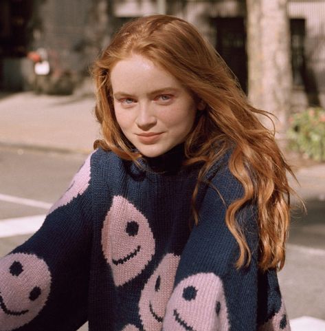 Stranger Things Max, Chica Cool, The Americans, Lily Evans, Sadie Sink, Blue Bloods, Emma Roberts, Teen Vogue, Bobby Brown