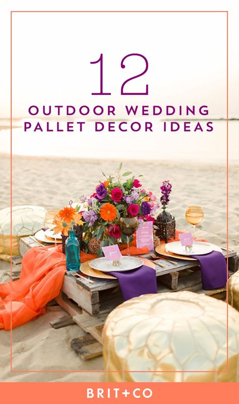 These 12 pallet decor ideas are *perfect* for your rustic-chic outdoor wedding. Pallet Picnic, Wedding Pallet, Beach Party Ideas, Bridal Party Tables, Rustic Beach Wedding, Outdoor Party Ideas, Pallet Wedding, Beach Picnics, Outdoor Cocktail