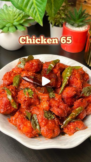 Chicken65 Recipe, Chili Chicken Recipe Indian, Boneless Chicken Recipes Indian, Chicken 65 Recipe Indian Style, Chicken Gravy Recipe Indian, Green Chicken Chili, Chicken 65 Recipe, Gravy Chicken, Hyderabadi Cuisine