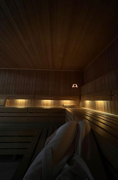 Fake Spa Snaps, Sauna Aesthetic Instagram Story, Sauna Selfie, Sauna Astetic, Red Light Sauna Aesthetic, Sauna Aesthetic, Sunday Reset, Lux Fashion, Pinterest Aesthetic