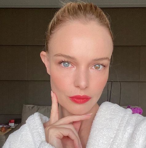 Kate Bosworth Eyes, Unique Body Features, Ethereal Classic, Stick To The Plan, Strange And Unusual, Comic Book Superheroes, Body Features, Kate Bosworth, Unusual Things