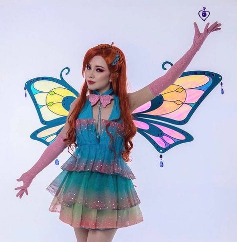 Bloom Cosplay Winx, Bloom Enchantix Winx Club, Winx Club Cosplay, Winx Fanart, Winx Cosplay, Fantasy Inspo, Modeling Outfits, Power Rangers Cosplay, Zodiac Sign Fashion