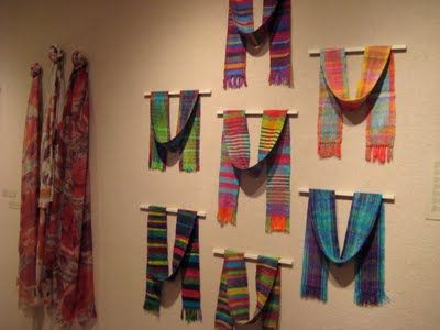 Love the way these are displayed.  created by risa: Nourishing my creative soul Weaving Display Ideas, How To Display Scarves At A Craft Show, How To Display Scarves, Scarf Display Ideas, Weaving Display, Display Scarves, Hang Scarves, Scarf Display, Scarf Storage