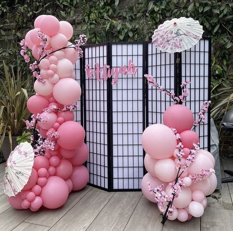 Mulan Party Ideas Decoration, Japanese Garden Party Decorations, Cherry Blossom Balloon Arch, Sakura Themed Party, Diy Cherry Blossom Decor, Mulan Quinceanera Theme, Cherry Blossom Baby Shower Ideas, Sakura Decoration, Cherry Blossom Decorations