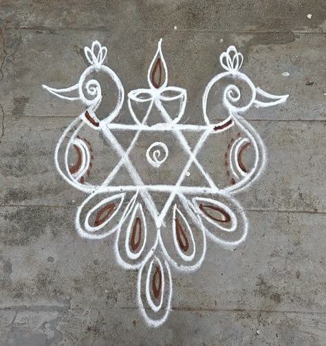 Geru Rangoli Designs, Easy Rangoli Designs Videos, Very Easy Rangoli Designs, Rangoli Designs Photos, Rangoli Side Designs, Rangoli Designs Latest, Simple Rangoli Border Designs, Simple Rangoli Designs Images, New Rangoli Designs