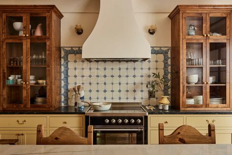 The Kitchen in This LA Spanish Colonial Has a Collected European Look | Architectural Digest Oval Room Blue, Colonial Kitchen, International Design, Yellow Kitchen, Spanish House, Spanish Colonial, Historic Home, Updated Kitchen, Oak Floors