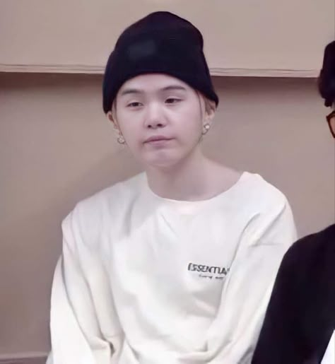 #1 #explore #aesthetic  #kpop #bts #icon #photo #yoongi Tari Hip Hop, Bts Meme Faces, Suga Bts Swag, Bts Reactions, Lil Meow Meow, Min Yoongi Bts, Funny Face, Bts Meme, Memes Bts