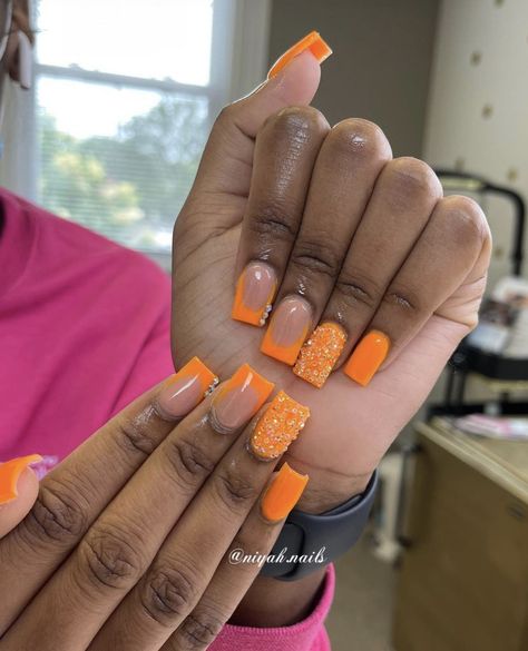 Acrylic Nails Simple, Short Coffin Nails Designs, Orange Acrylic Nails, Orange Nail Designs, Hard Nails, Lace Nails, Colored Acrylic Nails, Work Nails, French Tip Acrylic Nails