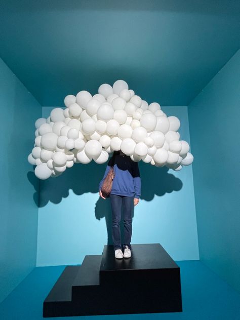 Airport Installation Art, Cloud Art Installation, Ballon Museum, Urban Intervention, D1 Milano, Modern Cushions, Heaven Art, Yoga Ball, Cloud Art