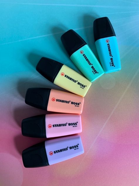 Stabilo Pastel Highlighter, School Suplies, Pastel Highlighter, Stationery Obsession, Cute Stationary School Supplies, Kawaii School Supplies, Study Stationery, Cool School Supplies, Photographie Portrait Inspiration