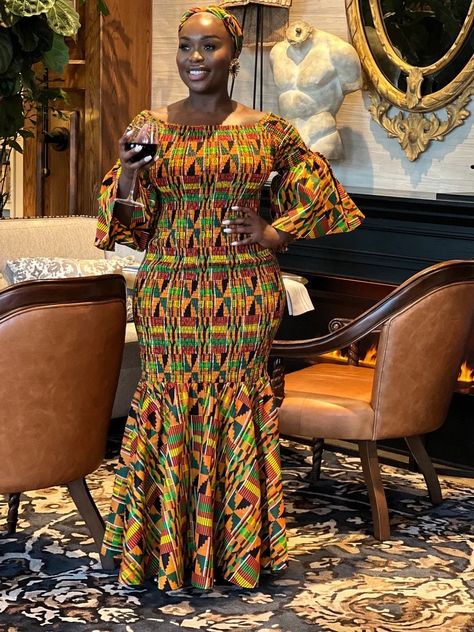 Kente Dress, Long African Dresses, Kindergarden Activities, African Print Dress Ankara, Long Gowns, Ghanaian Fashion, African Print Clothing, Best African Dresses, African Print Dress Designs