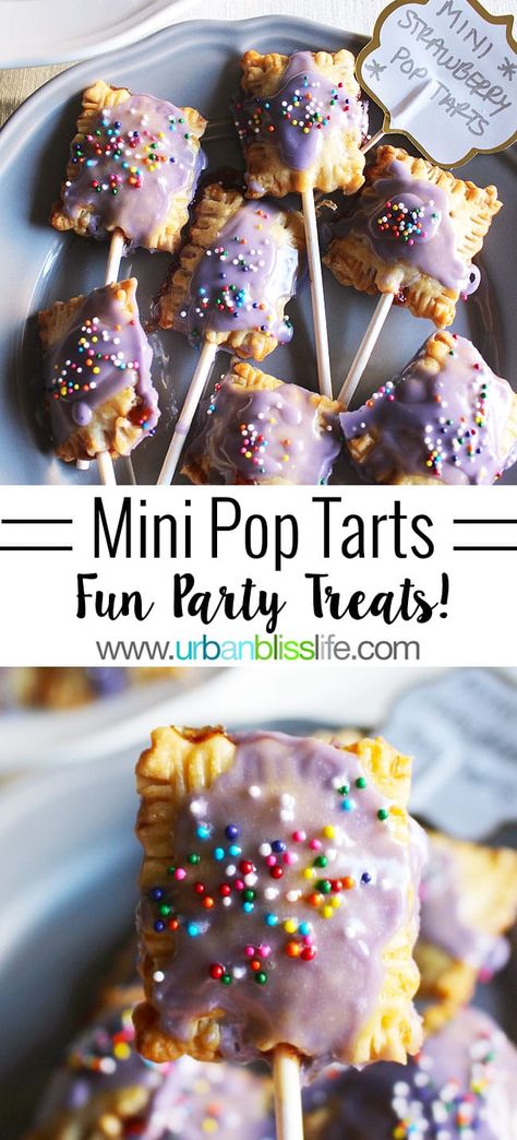 Homemade Lollipop, Homemade Lollipops, Poptart Recipe, Simple Desserts, Valentine's Day Treats, Pop Tart, Baking Inspiration, Mini Treats, Individual Desserts