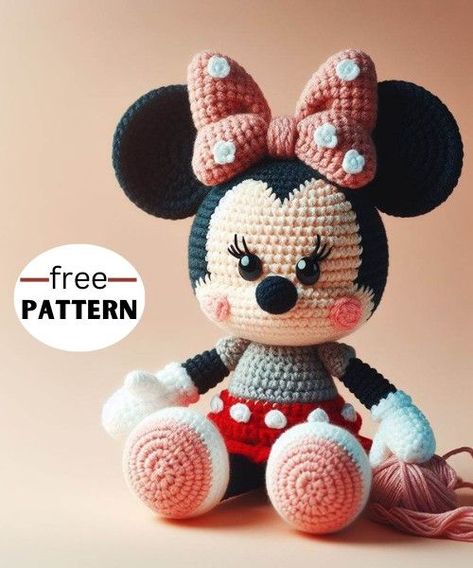 The pattern follows a novel approach for creating a distinctively round and plump shape with an endearing face, distinctive ears, and her signature polka dot bow. Utilize yarn loops, intricate stitches, and intelligent color choices to materialize this household cartoon favorite. Crochet Minnie Mouse, Mouse Amigurumi, Crocheted Animals, Disney Crochet Patterns, Diy Crochet Patterns, Funk Pop, Crochet Toys Free, Crochet Disney, Pola Amigurumi