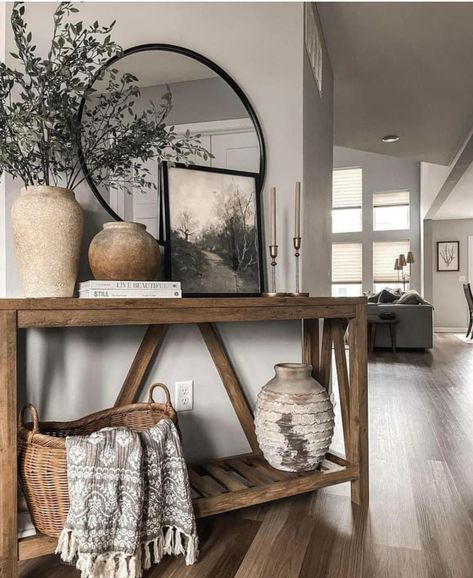 Modern Farmhouse Entryway, Scandi Living, Console Styling, Entryway Table Decor, Home Entrance Decor, Decor Home Living Room, Living Room Inspo, Entryway Decor, House Decor