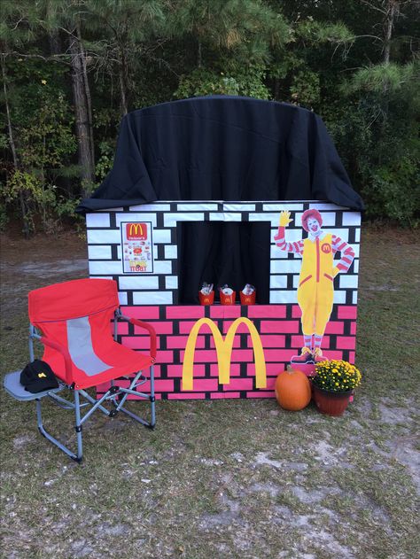 Trunk a treat ~ McDonalds ~ put candy in French fry boxes 🍟 #thisishowwedoitinNC Luxury Bedroom Ideas Modern, Trunk Or Treat Ideas, Boys Bedroom Paint, Brick Patterns Patio, Butterfly Garden Design, Safe Playground, Diy Bedroom Storage, Farmhouse Bathroom Decor Ideas, Super Mario Birthday Party