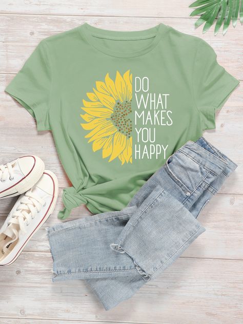 Printed Tee Women, T-shirt Print Design, Summer Outfits For Teens, T Shirt Painting, Fashion Top Outfits, Estilo Boho Chic, Floral Embroidered Top, Shirt Print Design, Sunflower Print