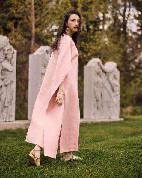 We love a dramatic pink moment. #anushkastudio #caftan #sustainablefashion Toronto Canada, Sustainable Design, Shoe Style, Green Cotton, White Linen, Signature Style, Love A, Pink Rose, Sustainable Fashion