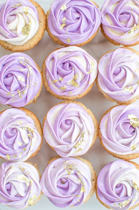 Lavender Cakes, Earl Grey Cream, Purple Wedding Cupcakes, Sweet 16 Cupcakes, Lavender Cupcakes, Silver Cupcakes, Cream Cheese Cupcakes, Lavender Cake, Purple Cupcakes