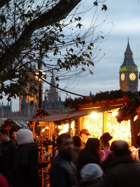 Southbank Centre's Christmas Markets.  South Bank Winter. Southbank Centre, Hotels Luxury, London Pictures, Cosy Christmas, South Bank, Christmas Markets, Family Show, Beautiful Sights, Boutique Hotels