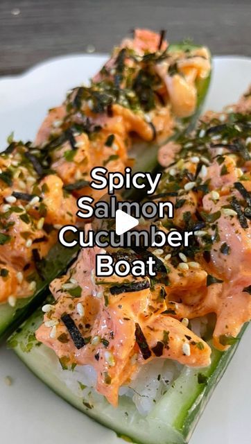 Vince Vasquez on Instagram: "Cucumbers are so hot right now but making these spicy cucumber boats are so cool. The crunchy English cucumbers are the perfect vessel for a little cream cheeee, rice, and smoked salmon smothered in sriracha and Japanese mayo. Topped with @ponofoodsco (check the link in my bio) it’s a great snack or it works as a great appetizer on these warm nights #spicysalmon #cucumber #foodreels" Dairy Free Vegetable Recipes, Sushi Cucumber, Chicharrones Recipe, Yuki Chiba, Cucumber Boats, Japanese Mayo, Cucumber Salads, Salmon Cucumber, Spicy Cucumber