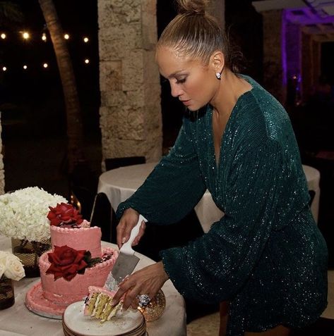 Jennifer Lopez Birthday, Jlo Fashion, Jennifer Lopez News, 49 Birthday, Alex Rodriguez, Wedding News, Birthday Images, Girl Crush, My Birthday