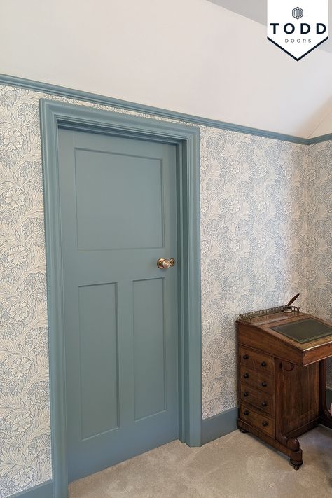 1930s Door Inspiration Painted Internal Doors, Bedroom Fitted Wardrobes, Hall Colour Ideas, 1930 Interior Design, 1930s Hallway, 1930s Front Door, 1925 Bungalow, Bridgerton House, Blue Interior Doors