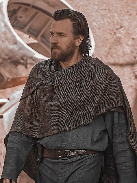 Ewan Mcgregor Kenobi, Obi Wan Kenobi Outfit, Obi Wan Kenobi Icon, Obi Wan Kenobi Series, Star Wars Obi Wan Kenobi, Obiwan Kenobi, Kenobi Series, Obi One, Star Wars Recipes