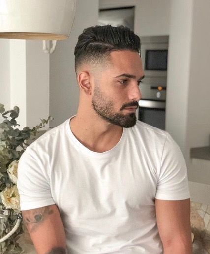 Mens fade facial hair 2023: 15 Ideas Crazy Hair Boys, Mens Wavy Haircuts, Groom Hair Styles, Medium Beard Styles, Mens Haircuts Straight Hair, Young Men Haircuts, Trendy Mens Hairstyles, Mens Medium Length Hairstyles, Beard Styles Short