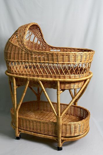 Wicker Bassinet, Handmade Furniture Design, Wooden Cradle, Weird Furniture, Bedroom Hacks, Kids Baskets, Baby Room Themes, Cane Furniture, Baby Cradle