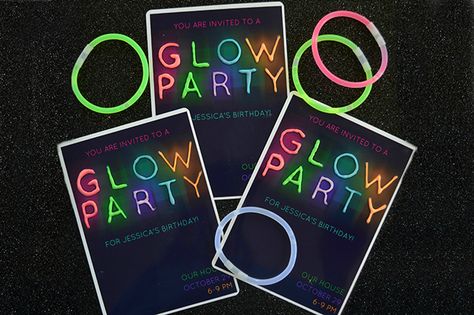 21 Clever Glow In The Dark Party Ideas Your Kids Would Love Glow Party Invitations, Neon Sweet 16, Party Invitation Ideas, Glow Party Decorations, Neon Birthday Party, Glow In The Dark Party, Diy Glow, Shopkins Party, Sweet 16 Decorations