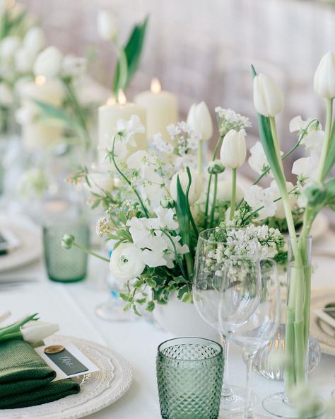 We’re keeping things cool today with some icy white spring wedding inspiration pictured by @sammytaylor.weddingphotography at the stunningly refurbished Orangery at @kewevents! We were appointed by fabulous wedding planner @louiseperryweddings who was looking after a couple with a long family history of both floristry and tulip growing - and who wanted to reflected their love of this beautiful flower throughout their wedding day. Following market visits and some lovely creative meetings we ... Wedding Flowers With Tulips, Tulip Arrangement Wedding, Wedding Centerpieces Tulips, White Tulips Table Decor, Tulip Wedding Flowers, Tulips Wedding, Tulip Wedding Theme, Tulip Wedding Decorations, Tulip Centerpieces Wedding