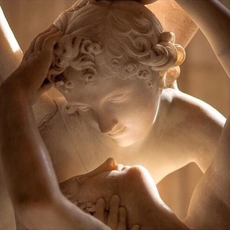 cupid and psyche Statue