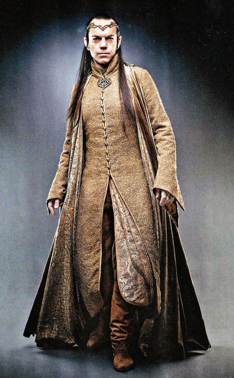 Hugo Weaving as Elrond Lord Elrond, Elven Costume, Hugo Weaving, Desolation Of Smaug, Elf Costume, Lord Of The Ring, Jrr Tolkien, Thranduil, Fantasy Costumes