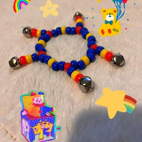 Clown Core Jewelry, Clown Kandi Pattern, Clowncore Kandi, Kandi Ideas Singles, Clown Kandi, Kandi Core, Scene Kandi, Kandi Cuff Patterns, Pony Bead Projects