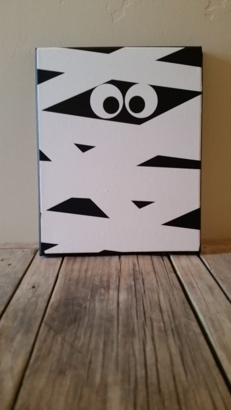 Canvas Painting For Halloween, Things To Paint On Canvas Halloween, Halloween Canvas Paintings Easy Diy, Halloween Diy Canvas Painting, Halloween Canvas Diy, Halloween Art Painting Easy, Easy Painting Ideas Halloween, Halloween Kids Paintings On Canvas, Halloween Canvas Art For Kids