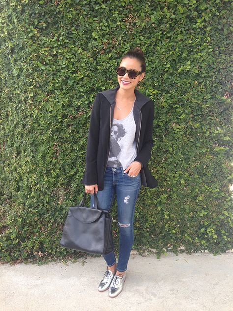 Kate Spade Silver Brogues Pewter Shoes Outfit, Jaime Chung, Silver Shoes Outfit, Jamie Chung Style, Hoodie Blazer, Oxfords Outfit, Pewter Shoes, Casual Chique Stijl, Daytime Outfits