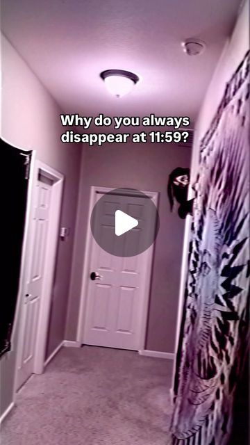 Scary Jumpscare, Creepy Videos, Scary Videos, Scary Dreams, Creepy Gif, Scary Images, Creepy Smile, Creepy Ghost, Scary Things