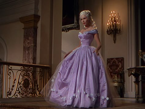 Janet Leigh, Lee Curtis, Jamie Lee, Historical Dresses, Moda Vintage, Glam Dresses, Fantasy Fashion, Historical Fashion, Ball Dresses