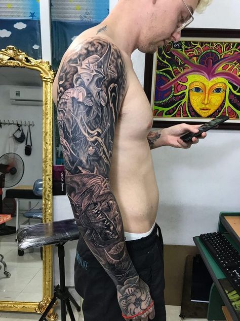 Lotr Sleeve Tattoos For Guys, The Witch King Of Angmar Tattoo, Barad Dur Tattoo, Lord Of The Rings Tattoo Sleeve, Witch King Of Angmar Tattoo, Witch King Tattoo, Nazgul Tattoo, Sauron Tattoo, Lotr Sleeve