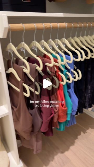 Sweet and Tidy on Instagram: "how I store my matching sets together 🤌🏼 #closet #closetorganization #organizingideas #matchingset #workoutset #storageideas #organizedhome #cleangirlaesthetic" Matching Undergarment Sets, Bra Collection Storage, Wardrobe Style, Closet Organization, Matching Sets, Home Organization, Outfit Sets, Wardrobe, Clothes For Women