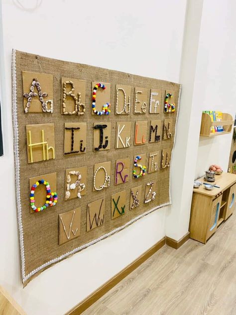 Childcare Rooms, Reggio Emilia Classroom, Reggio Inspired Classrooms, Eyfs Classroom, Reggio Classroom, Preschool Rooms, Preschool Classroom Decor, Montessori Classroom, Diy Decor Ideas