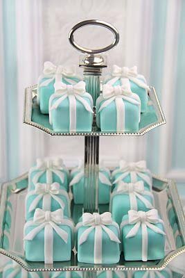 Tiffany Cakes, Tiffany Party, Tiffany Box, Pretty Party, Bohol, Breakfast At Tiffany's, Breakfast At Tiffanys, בר מצווה, Cakepops