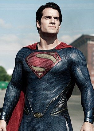 Box office smash: Henry's new Superman movie Man Of Steel has been a huge hit with fans over it's opening weekend Super Man Aesthetic, Superman Aesthetic, Christopher Reeves, Henry Cavill Superman, Henry Superman, Superman Suit, Superman Pictures, Poster Marvel, Superman Henry Cavill