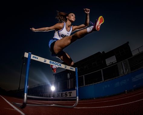 Senior Track Dramatic Off Camera Flash Dramatic Sports Photography, Track And Field Photography, Athletics Photography, Track Poses, Track Photoshoot, Motivational Photography, Sports Action Photography, Track Photography, Field Senior Pictures