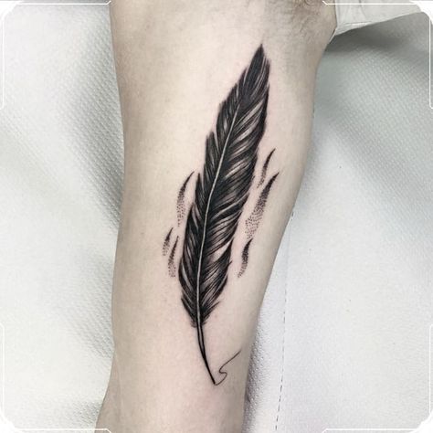 T ⌑ T on Instagram: “🖌✒PLUMA✒🖌 • Por la escritura y el arte • Para consultas sobre citas o sobre tu idea para el siguiente tattoo abre DM en 🌸 @tunertattoo 🌸 Se…” Geometric Line Tattoo, Design Tattoos, Cute Tats, Feather Tattoo, Line Tattoos, Tattoo Ideas Design, Armband Tattoo, World Of Color, Angel Tattoo Men