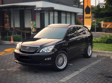 Golf Essentials, Toyota Harrier, Lexus Rx 350, Motorcycle Garage, Whips, Cars And Motorcycles, Toyota, Suv, Golf