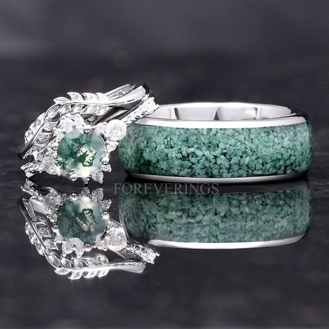 Cool Promise Rings, Moss Agate Band Ring, Matching Wedding Rings Silver, Green Wedding Ring Set, Emerald Wedding Band Set, Non Traditional Wedding Rings Sets, Moss Agate Wedding Ring Set, Matching Moss Agate Wedding Rings, Unique Silver Wedding Rings