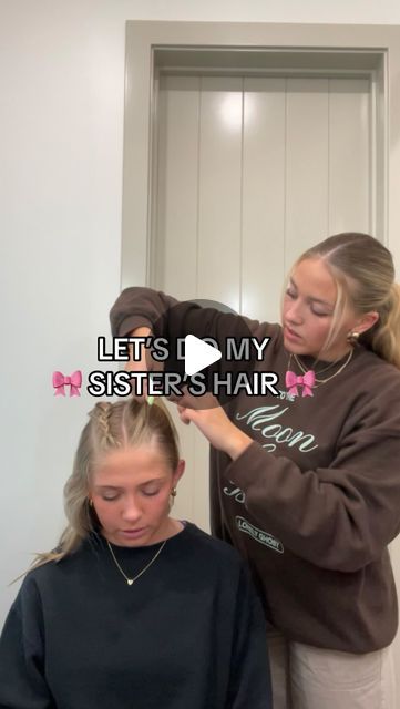 AZ HAIRSTYLIST on Instagram: "TRY THIS workout style😍💪🏼 • FOLLOW @hairbybellableu for more hair ideas/tips✨ • • #getreadywithme #hairstyles #workoutstyles #tennishair #hairideas #haireducation" Cute Easy Hairstyles For Basketball, Hairstyles For Pep Rallys, Dutch Braid Cheer Hair, Good Sports Hairstyles, Soccer Hairstyles Tutorials, Cute Braid Ponytail Hairstyles, Hairstyle For Long Thick Hair Easy, Easy Gymnastics Hair, Soccer Tournament Hairstyles